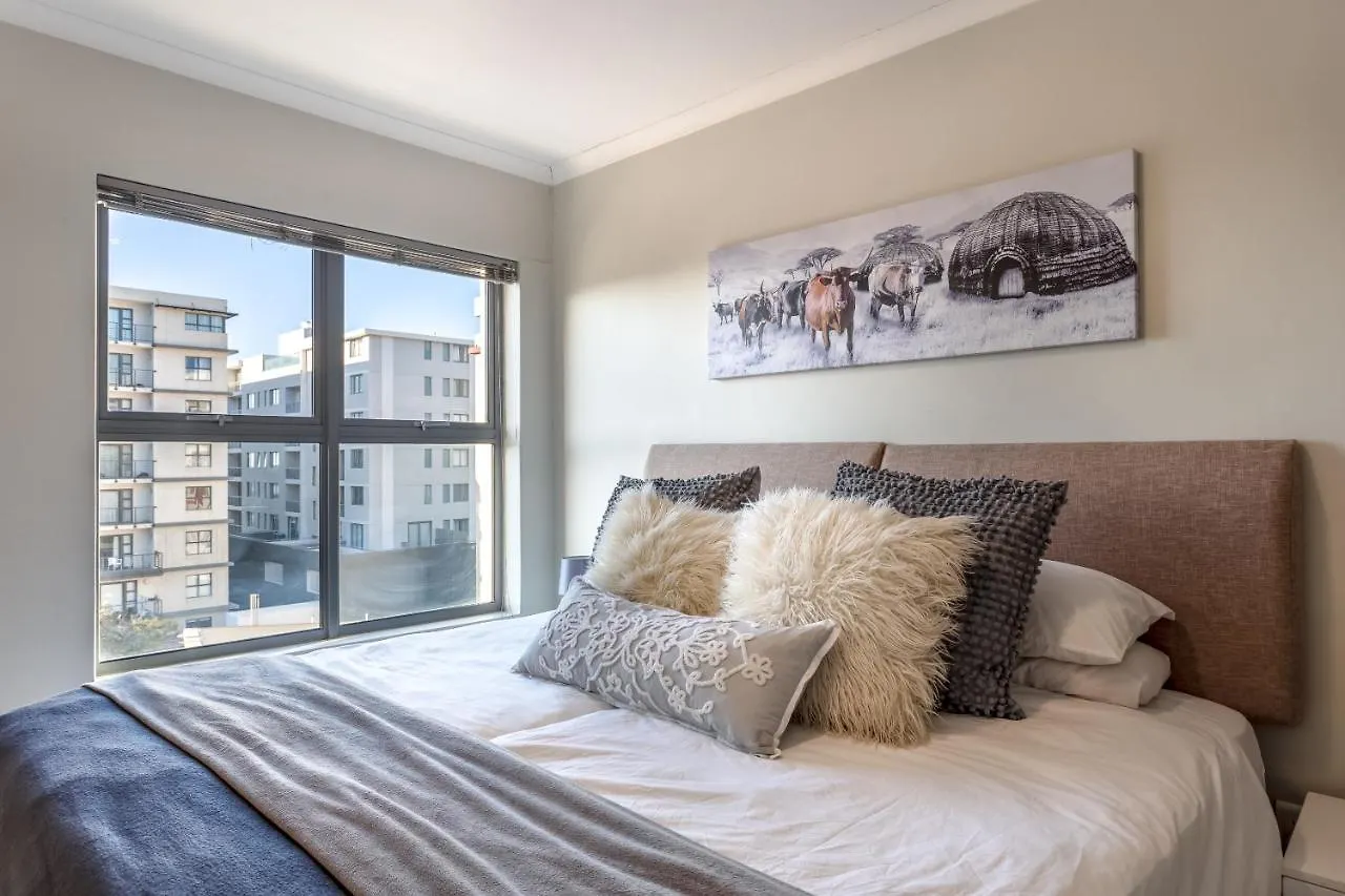 Apartment The Paragon Urbane Centrally Located, Modern Comforts Kapstadt