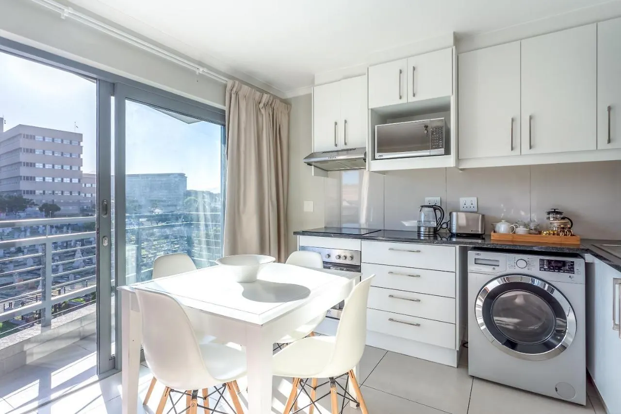 The Paragon Urbane Centrally Located, Modern Comforts Kapstadt Apartment