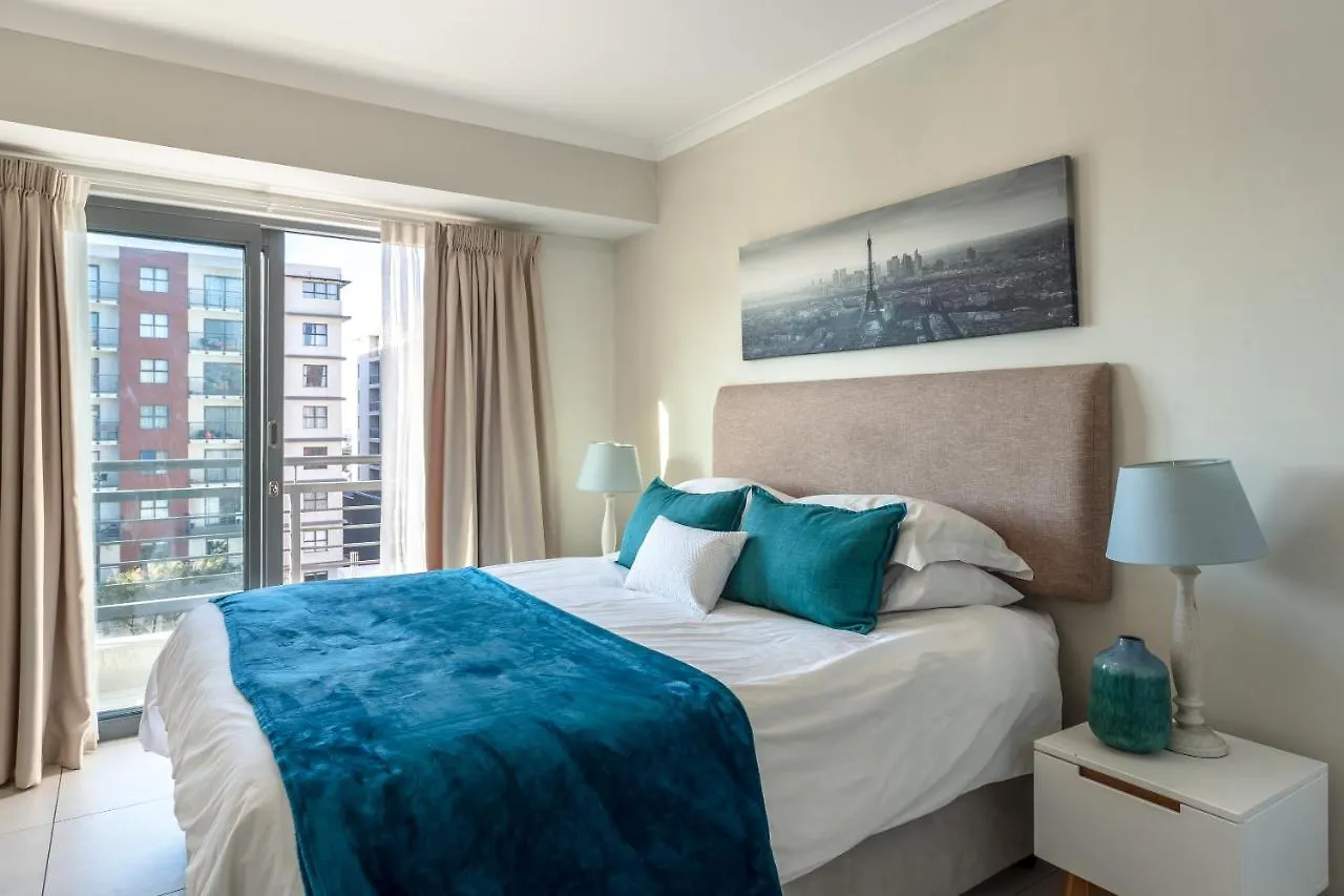 The Paragon Urbane Centrally Located, Modern Comforts Cape Town