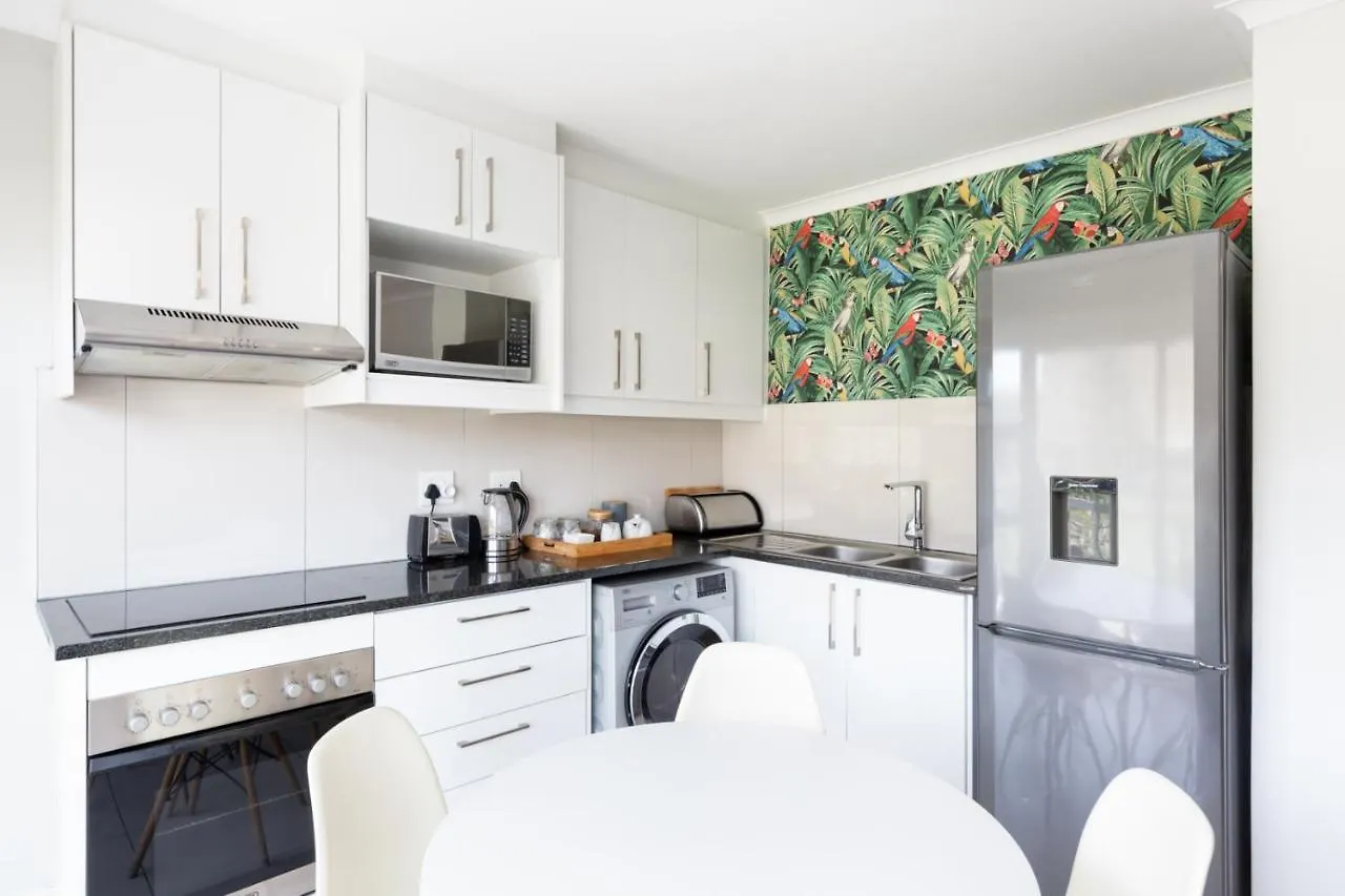 The Paragon Urbane Centrally Located, Modern Comforts Kapstadt Apartment